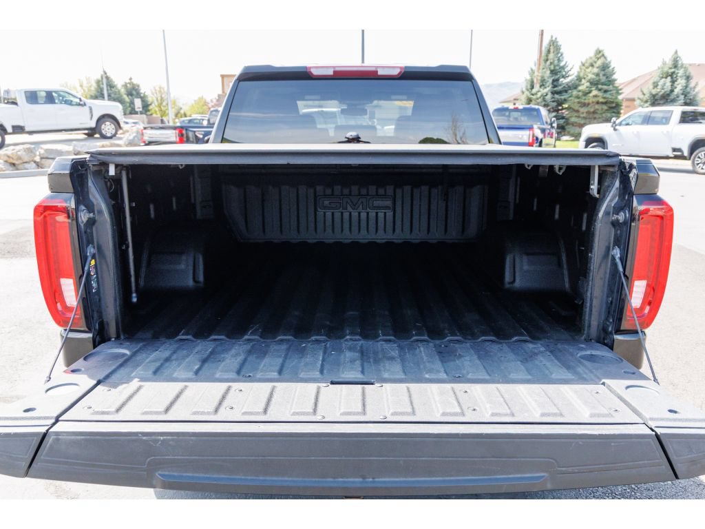 Used 2022 GMC Sierra 1500 SLT AWD/4WD image 14