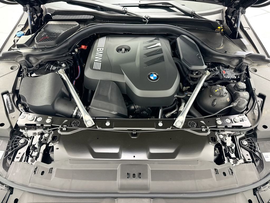 New 2026 BMW 530i xDrive w/ M Sport Package AWD/4WD image 28