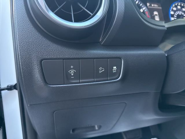 Certified 2023 Hyundai Kona SEL image 20