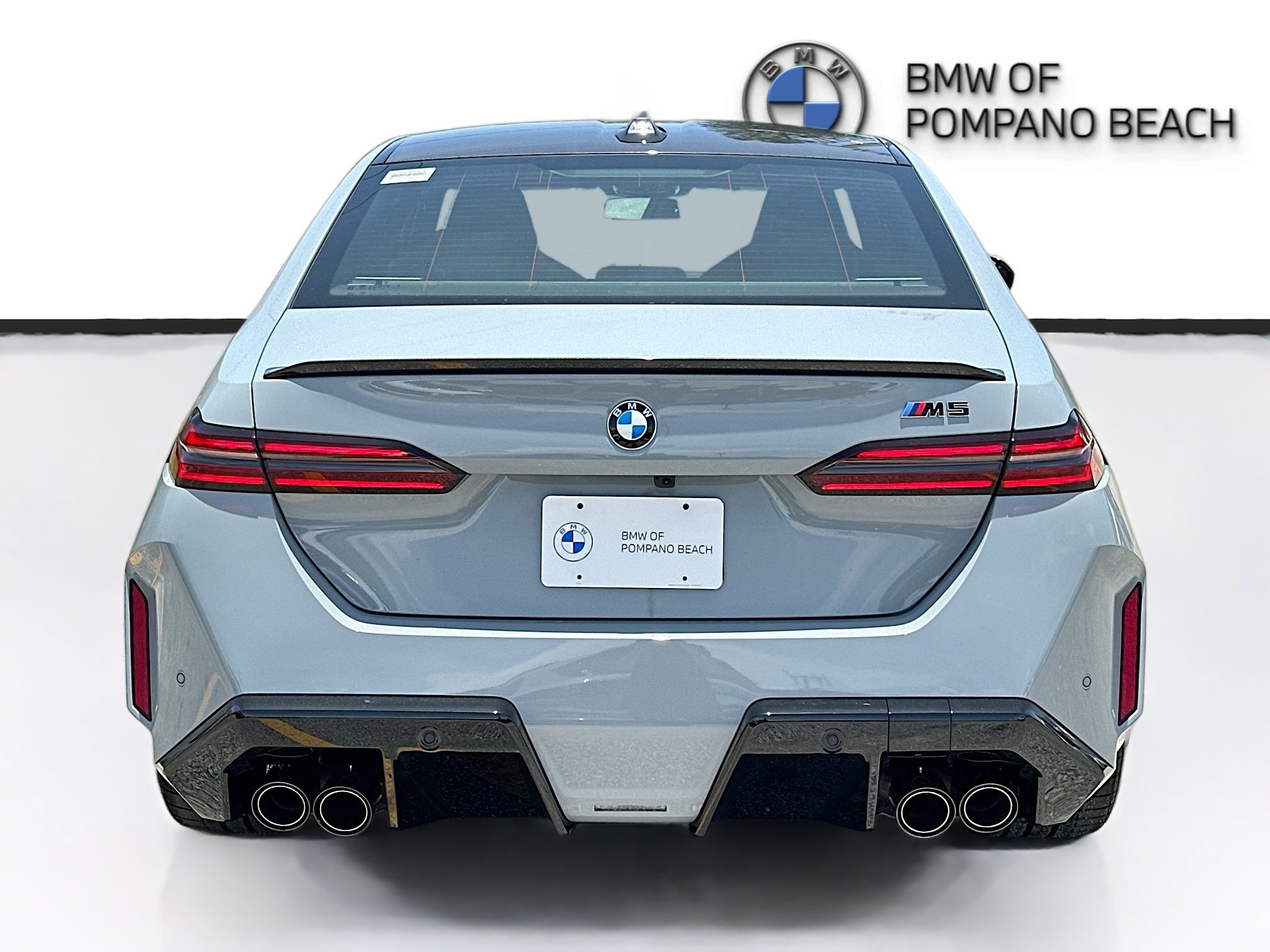New 2026 BMW M5 w/ Carbon Package image 6