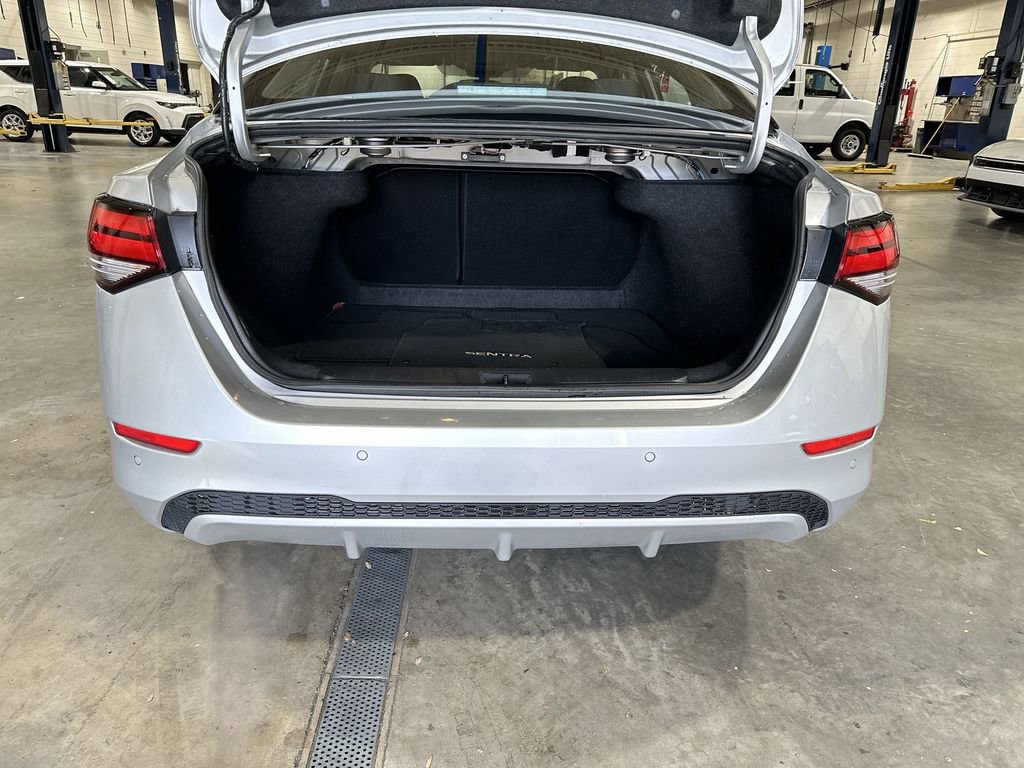 Used 2023 Nissan Sentra SV image 19