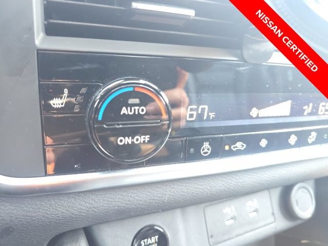 Certified 2024 Nissan Rogue SV w/ SV Premium Package AWD/4WD image 24