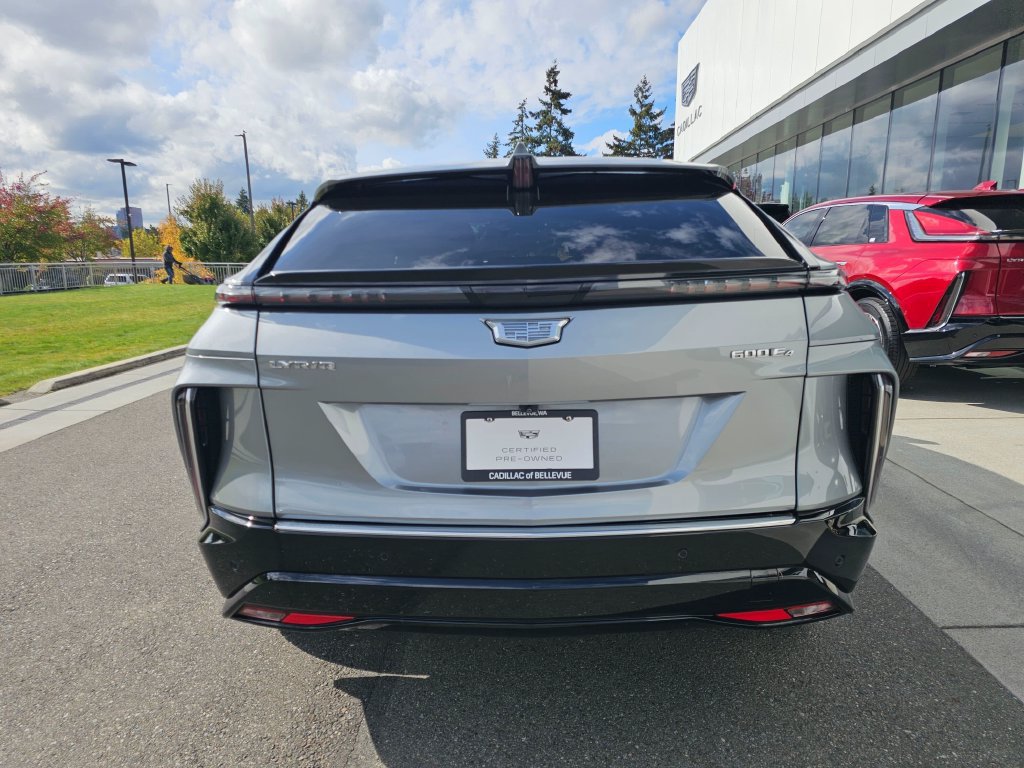 Certified 2024 Cadillac Lyriq Luxury w/ LPO, Floor Liner Package AWD/4WD image 6