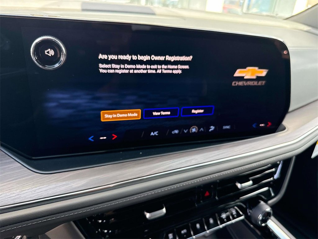 New 2026 Chevrolet Suburban LS image 21