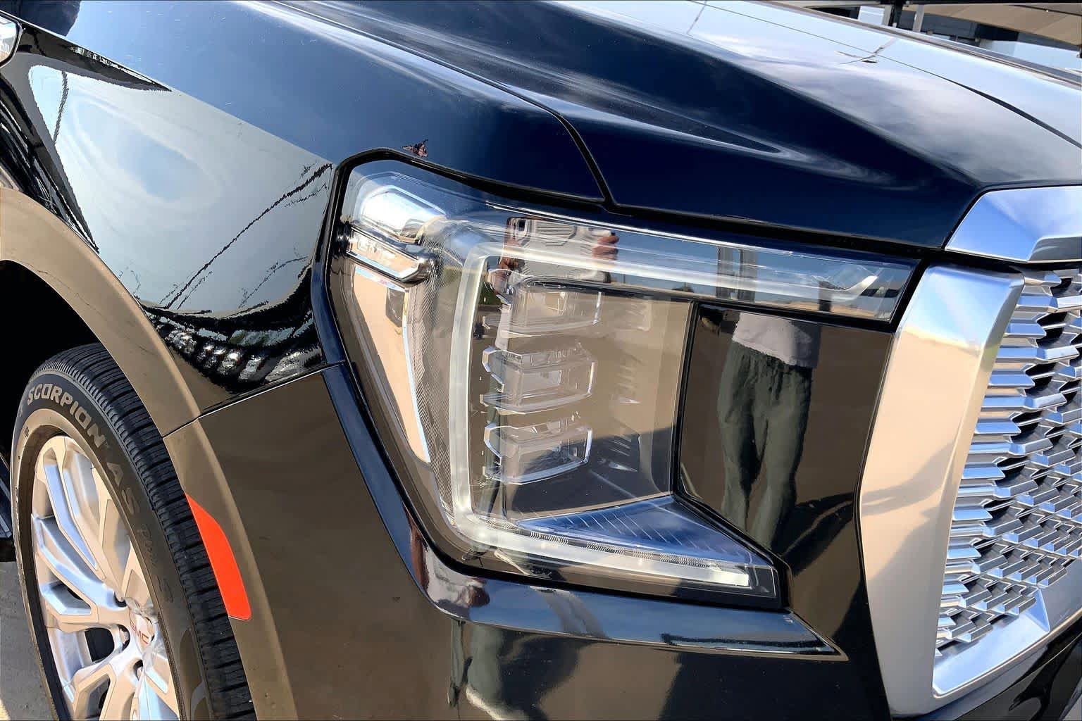 Used 2023 GMC Yukon Denali AWD/4WD image 27
