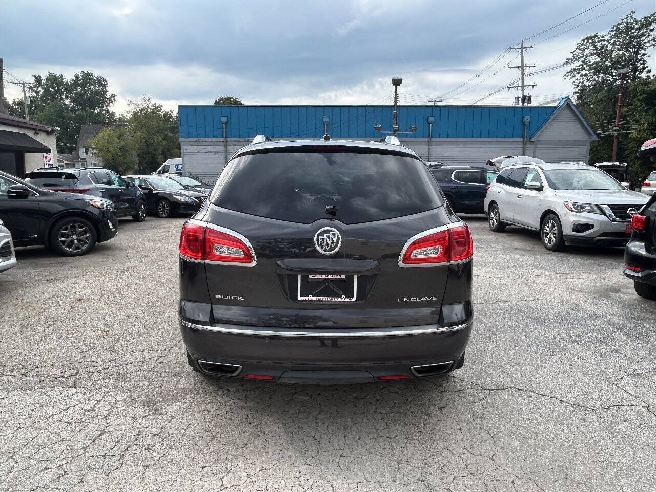 Used 2014 Buick Enclave Leather w/ Trailering Provision Package FWD image 12