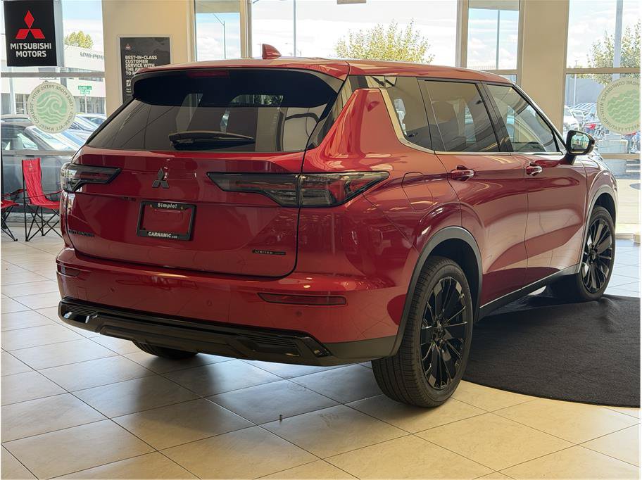 New 2026 Mitsubishi Outlander LE FWD image 5