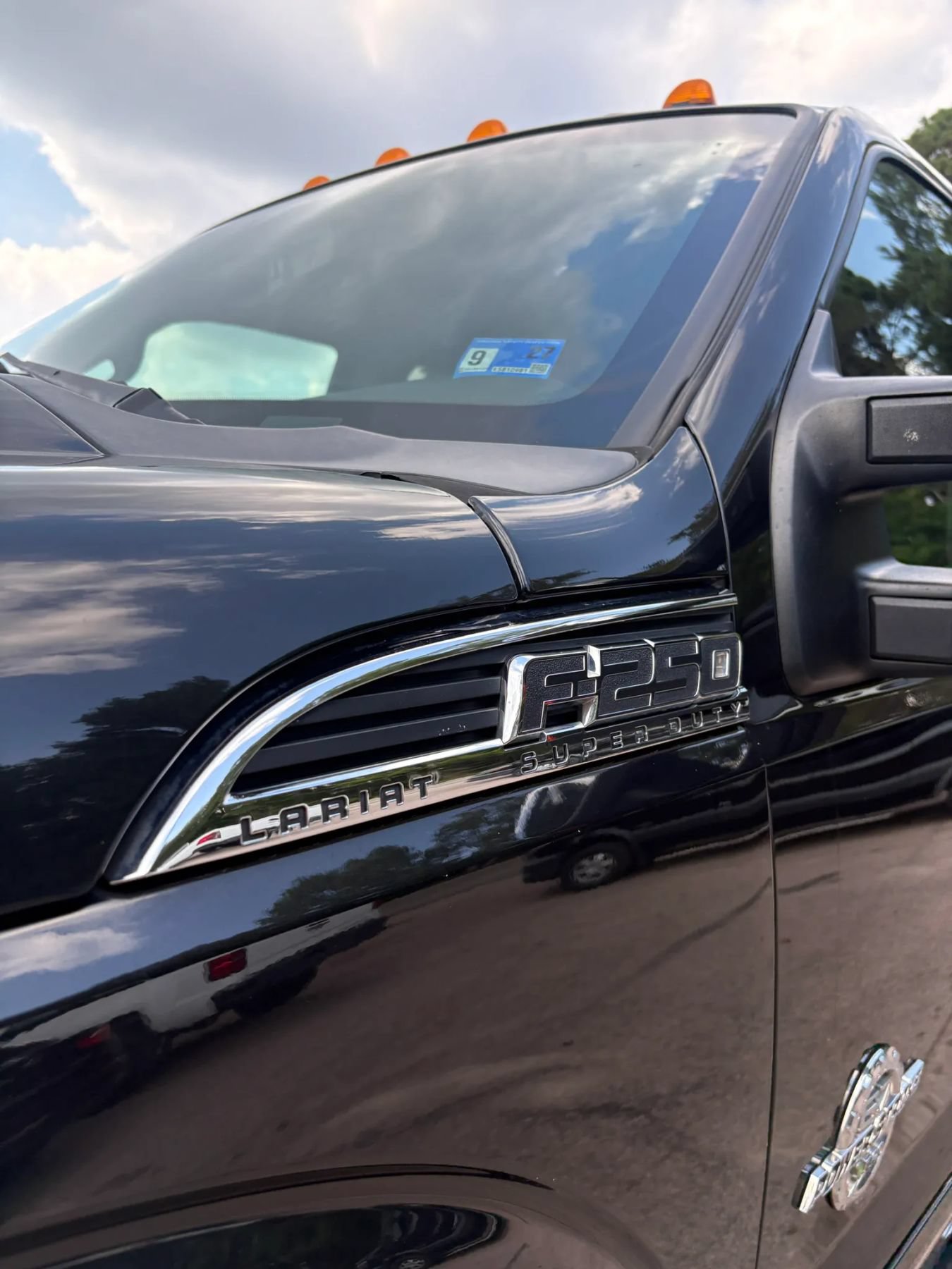 Used 2015 Ford F250 Lariat w/ Lariat Chrome Package AWD/4WD image 53