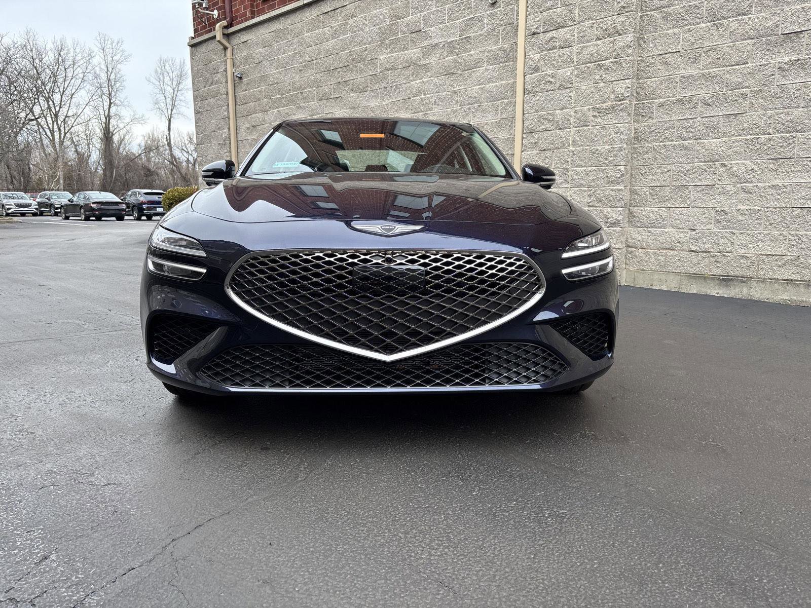 Used 2026 Genesis G70 2.5T Prestige image 4