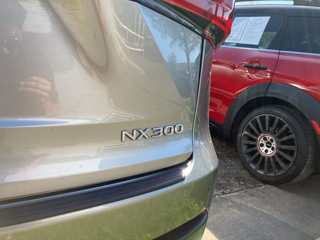 Used 2019 Lexus NX 300 FWD w/ Comfort Package image 11