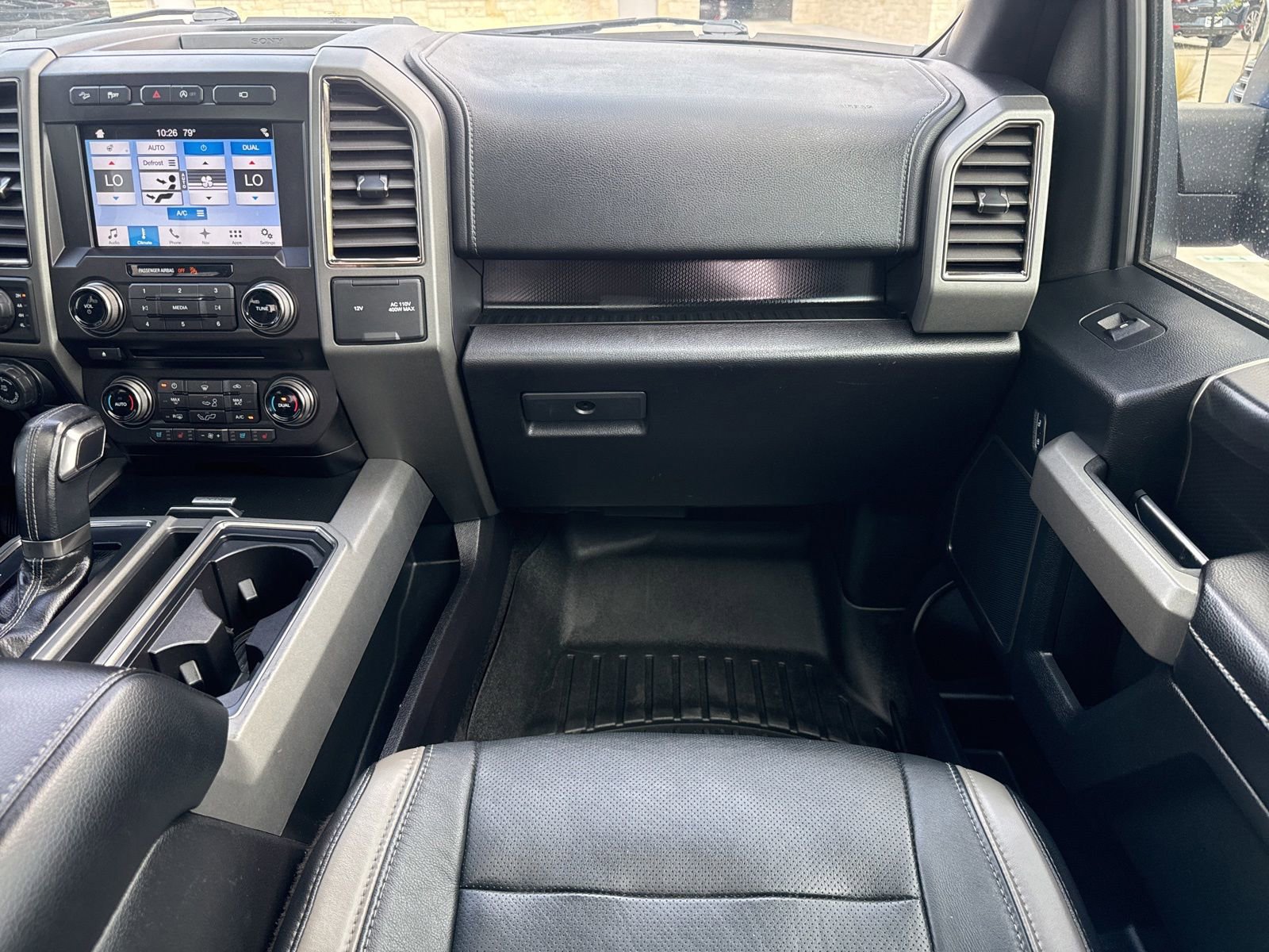 Used 2017 Ford F150 Raptor w/ Equipment Group 802A Luxury AWD/4WD image 27