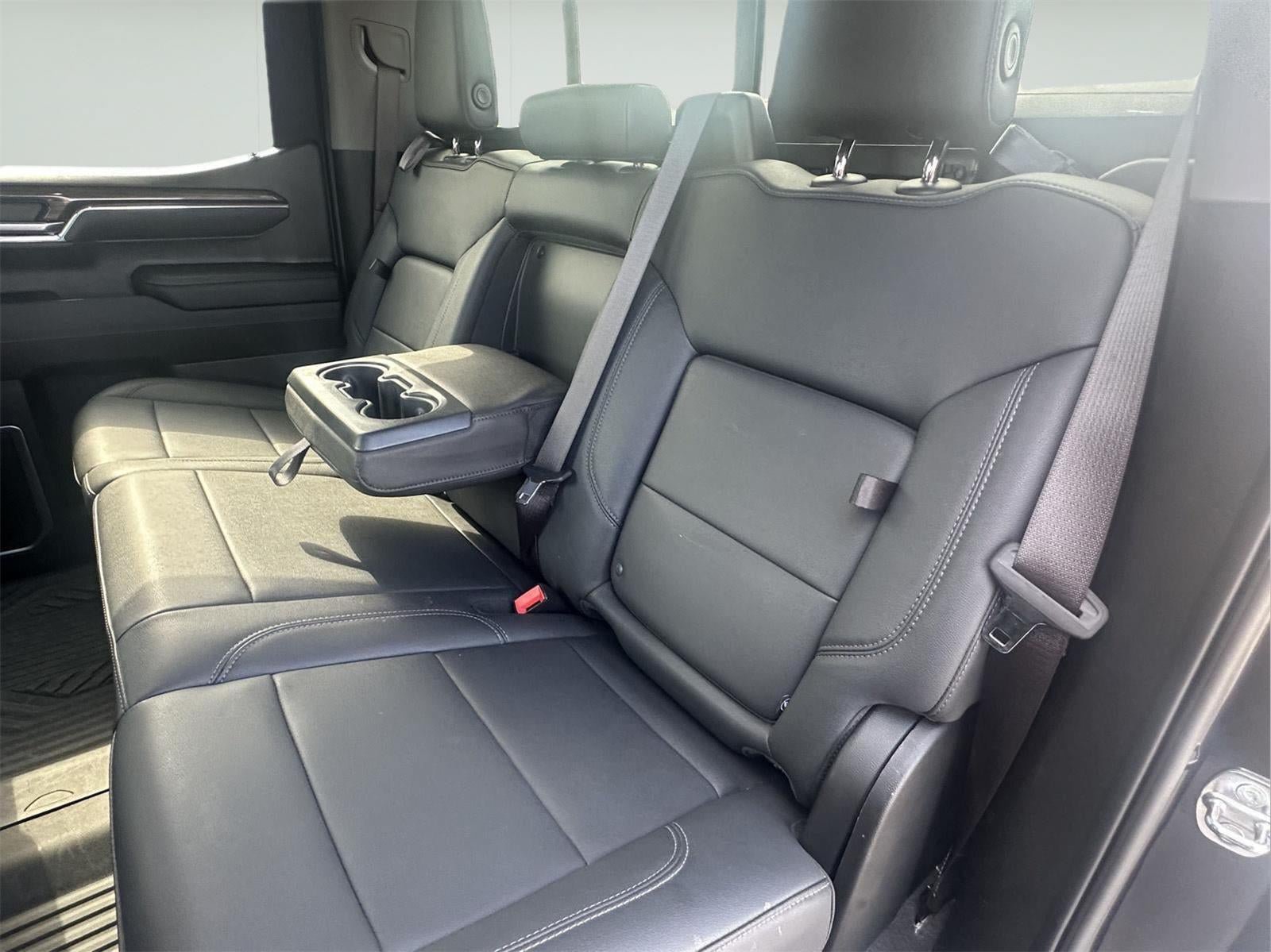 Used 2024 Chevrolet Silverado 1500 LT AWD/4WD image 29