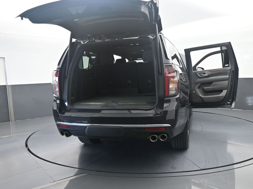 Used 2023 Chevrolet Suburban Premier AWD/4WD image 77