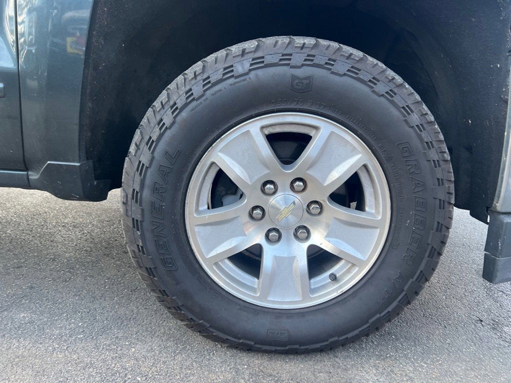 Used 2018 Chevrolet Silverado 1500 LT w/ All Star Edition image 32