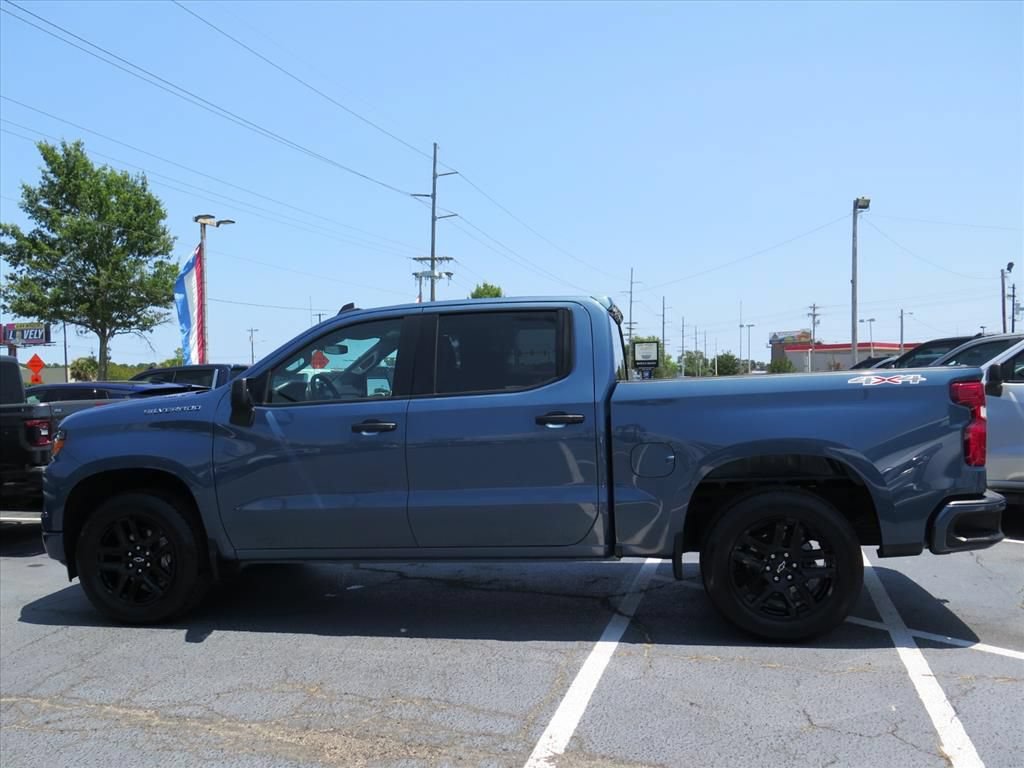 Used 2024 Chevrolet Silverado 1500 Custom AWD/4WD image 6