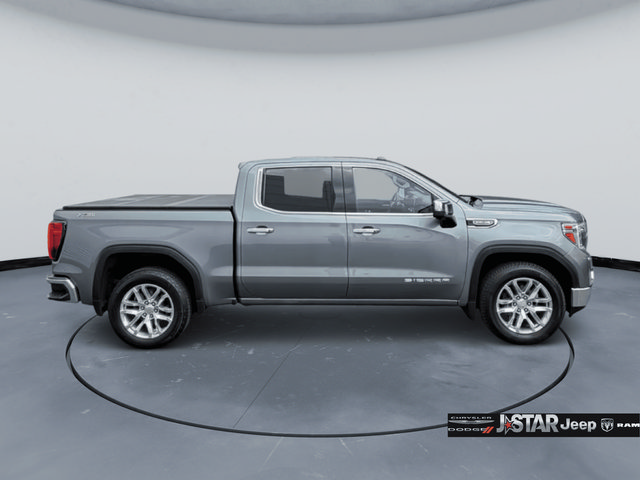 Used 2022 GMC Sierra 1500 SLT w/ SLT Premium Package AWD/4WD image 4
