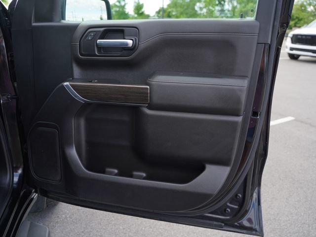 Used 2020 Chevrolet Silverado 1500 LT AWD/4WD image 17