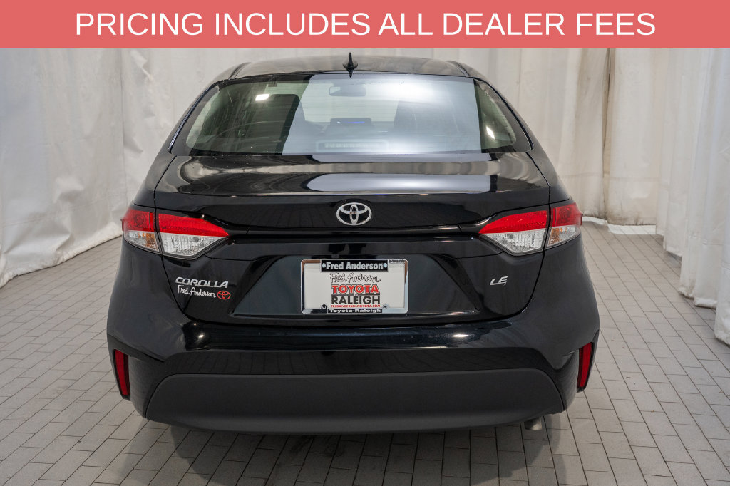 Used 2025 Toyota Corolla LE FWD image 4