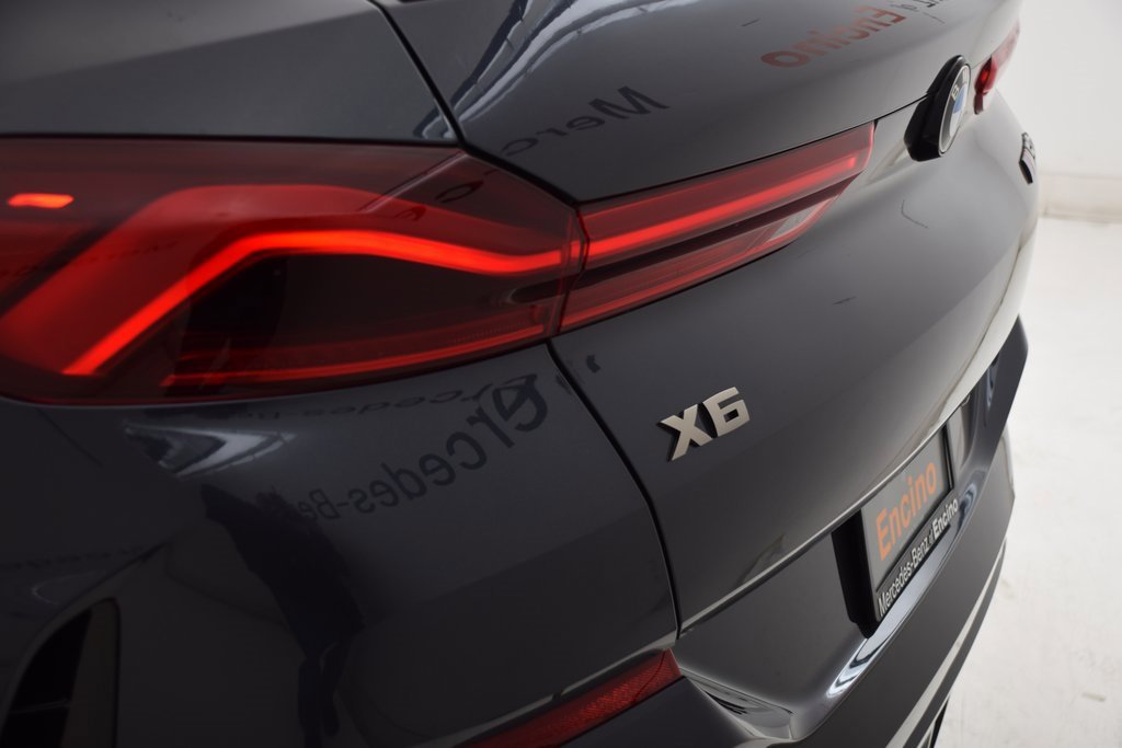 Used 2022 BMW X6 M50i w/ Executive Package image 12