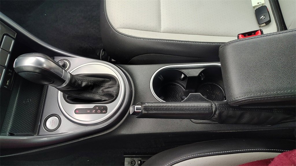 Used 2017 Volkswagen Beetle 1.8T SE image 18