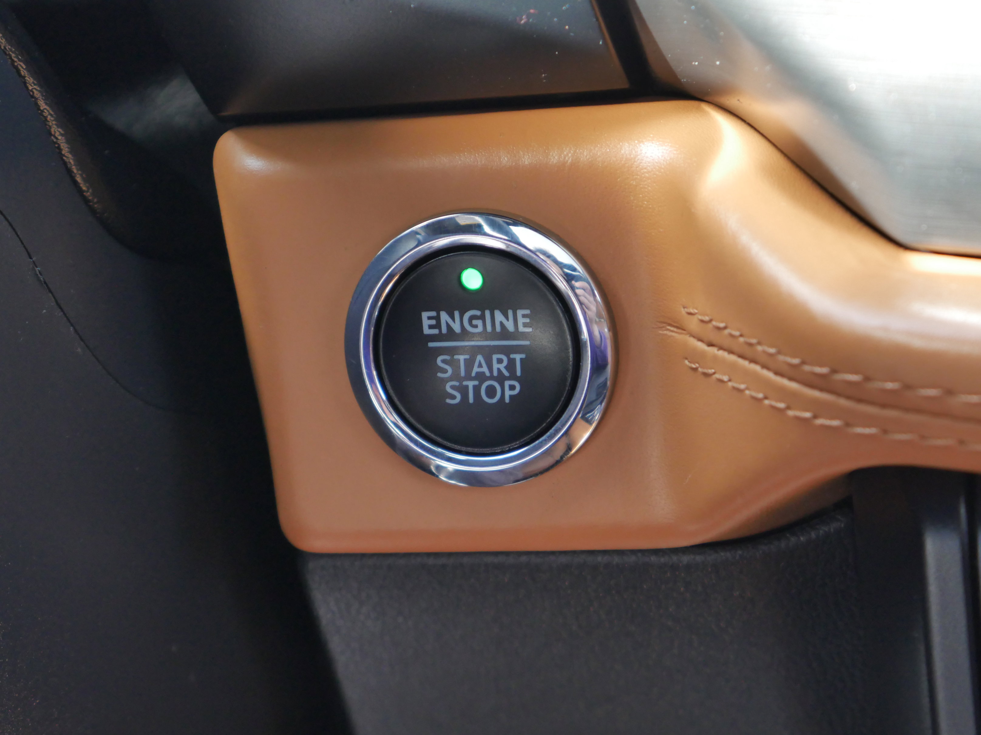 Certified 2023 Ford Expedition Max Platinum image 9