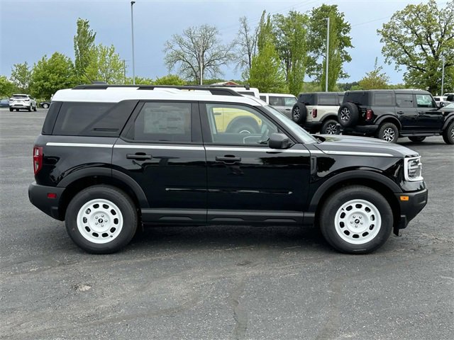 New 2025 Ford Bronco Sport Heritage w/ Convenience Package image 2