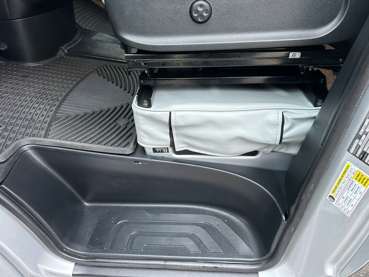 Used 2024 Mercedes-Benz Sprinter 3500 image 28