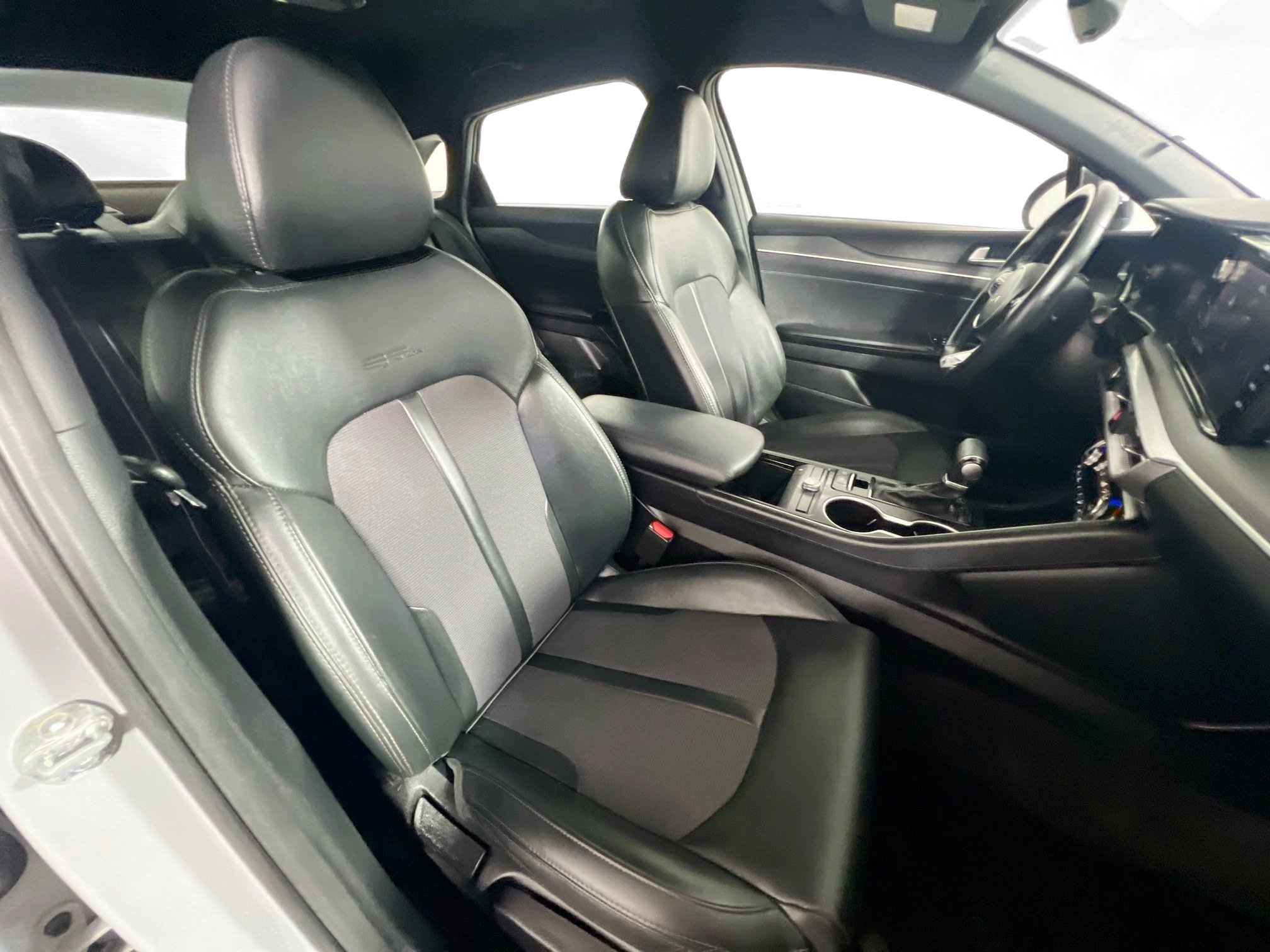 Used 2023 Kia K5 GT-Line w/ GT-Line Premium Package FWD image 31