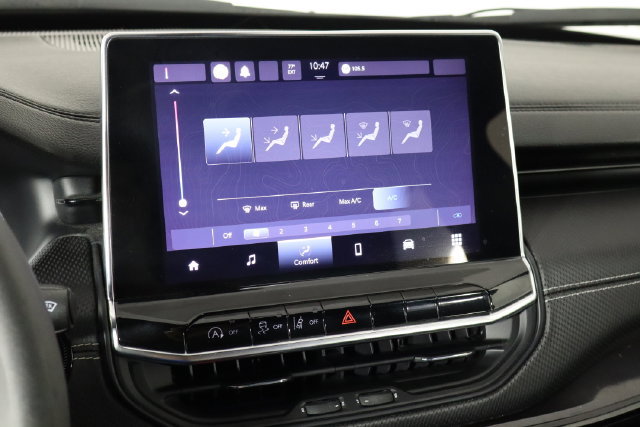 Used 2022 Jeep Compass Latitude FWD image 28