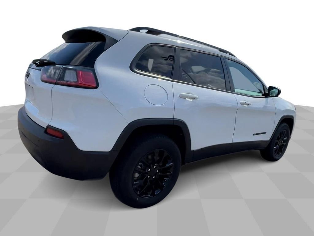 Used 2023 Jeep Cherokee Altitude Lux image 8