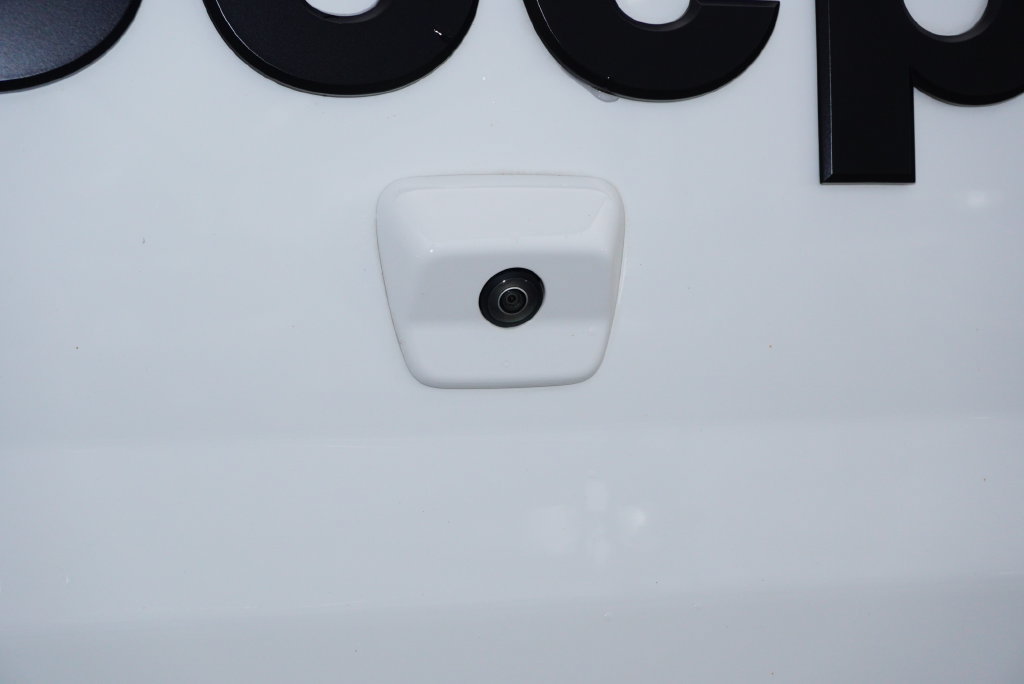 Used 2023 Jeep Gladiator Overland AWD/4WD image 29