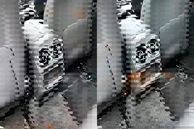 Used 2025 Mercedes-Benz C 300 C 300 image 13