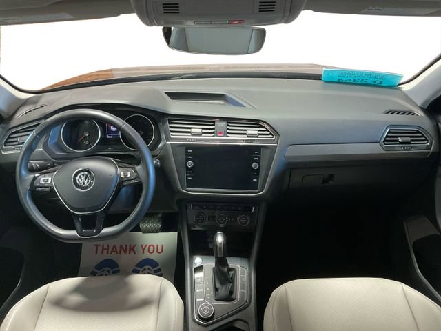 Used 2020 Volkswagen Tiguan SE image 21