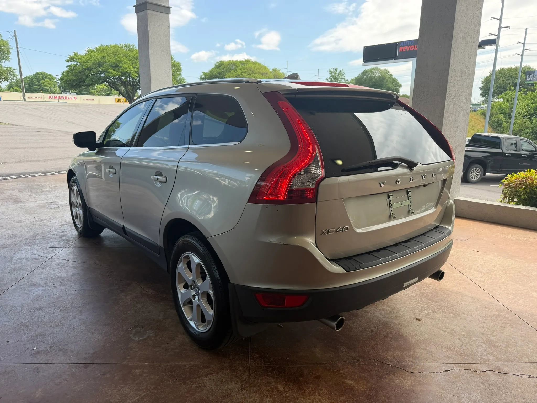 Used 2013 Volvo XC60 3.2 FWD image 4