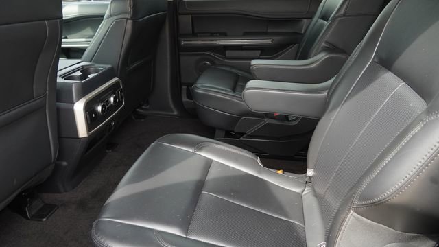 Used 2022 Ford Expedition Max XLT image 13