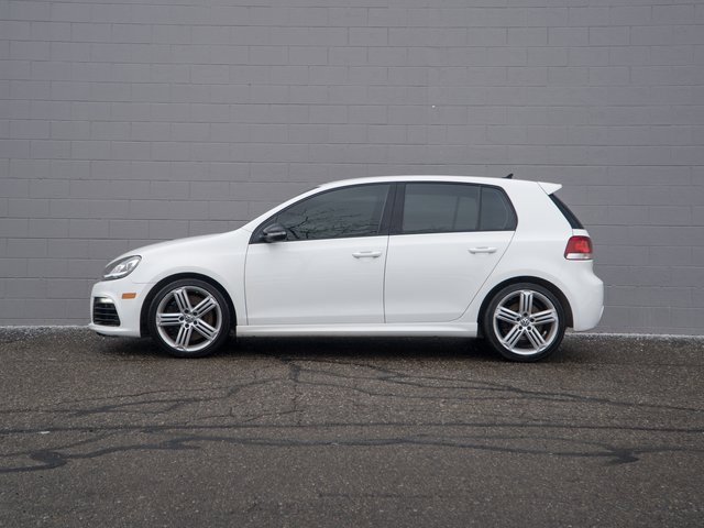 Used 2013 Volkswagen Golf R 4-Door image 2