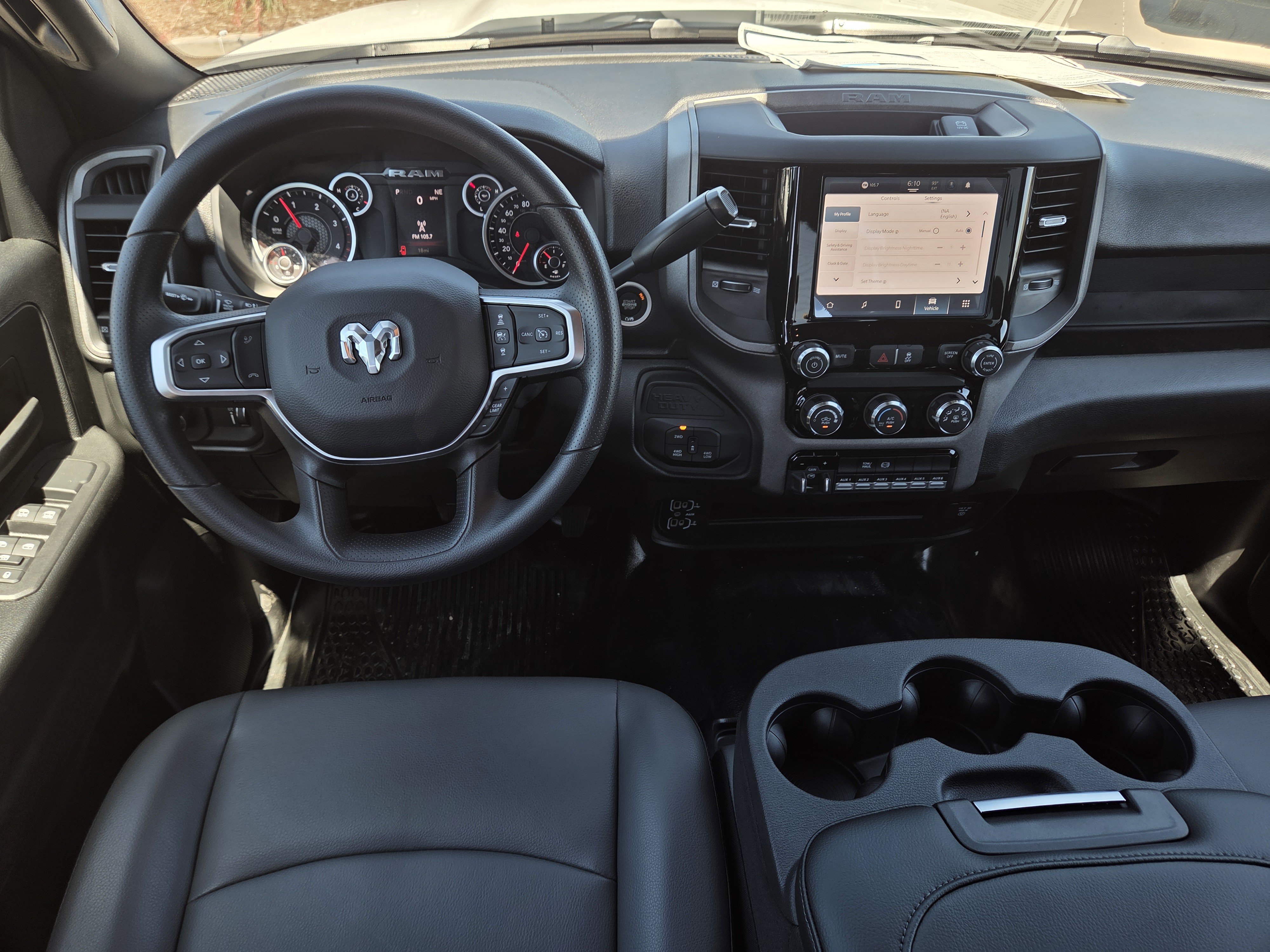 New 2026 RAM 2500 Tradesman w/ Chrome Appearance Group AWD/4WD image 19