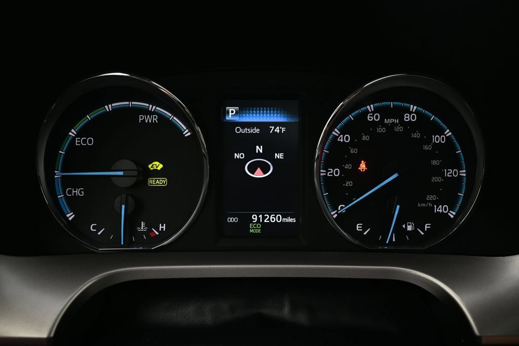 Used 2016 Toyota RAV4 XLE AWD/4WD image 9