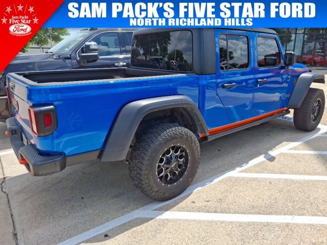 Used 2023 Jeep Gladiator Mojave w/ Cold Weather Group AWD/4WD image 3
