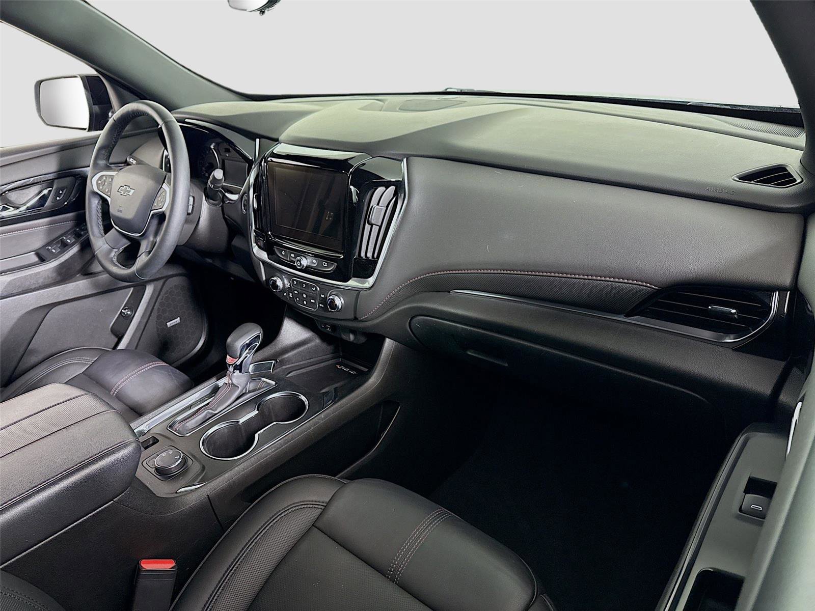 Certified 2023 Chevrolet Traverse RS image 25