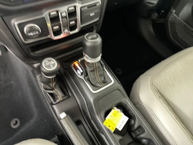 Used 2022 Jeep Wrangler Unlimited Sahara image 20