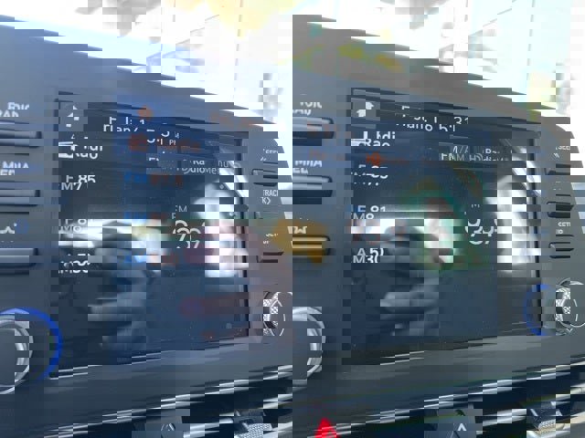 New 2025 Hyundai Elantra Sport image 12