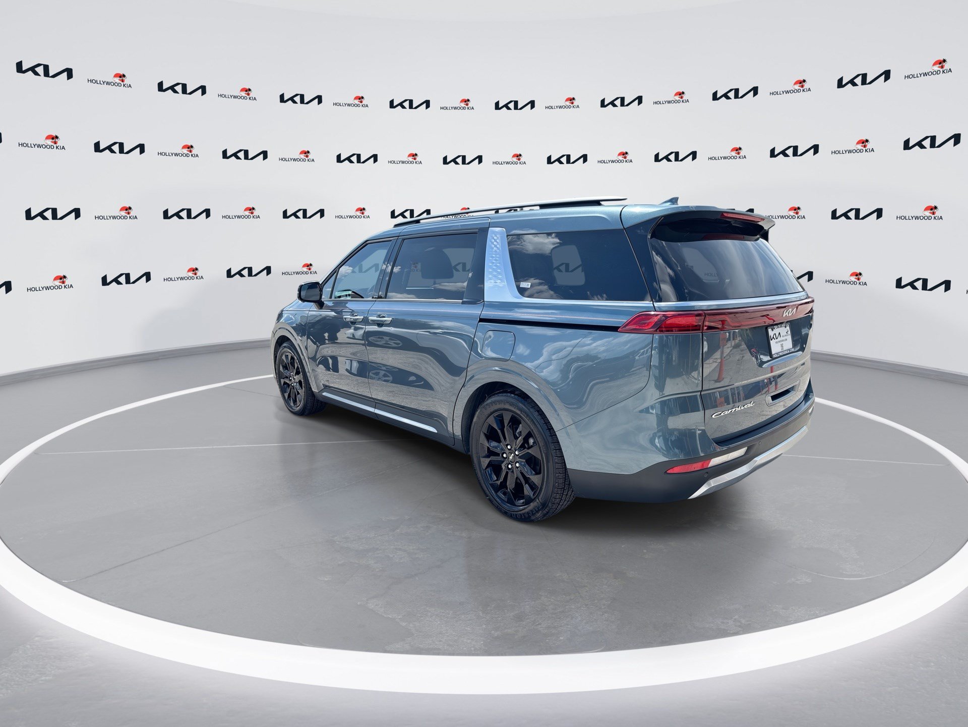 Used 2022 Kia Carnival SX Prestige FWD image 6