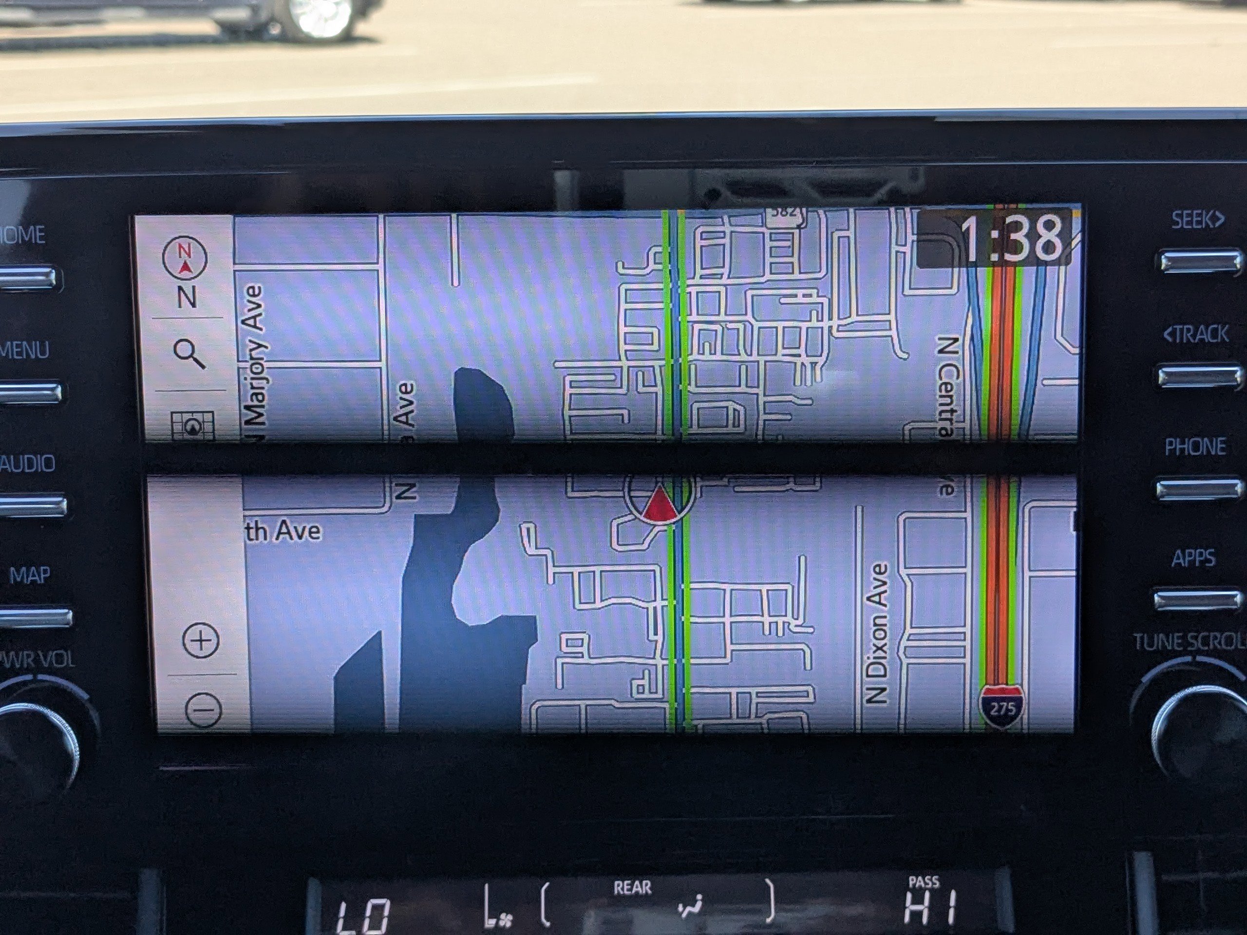 Used 2024 Toyota Sienna Platinum image 25