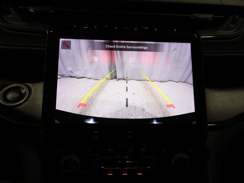 Certified 2022 Jeep Grand Cherokee Overland w/ Luxury Tech Group IV image 29