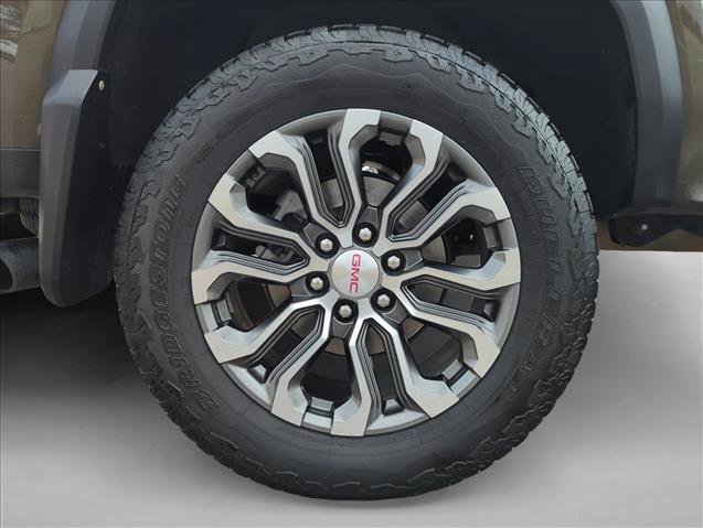 Used 2023 GMC Canyon Denali image 20