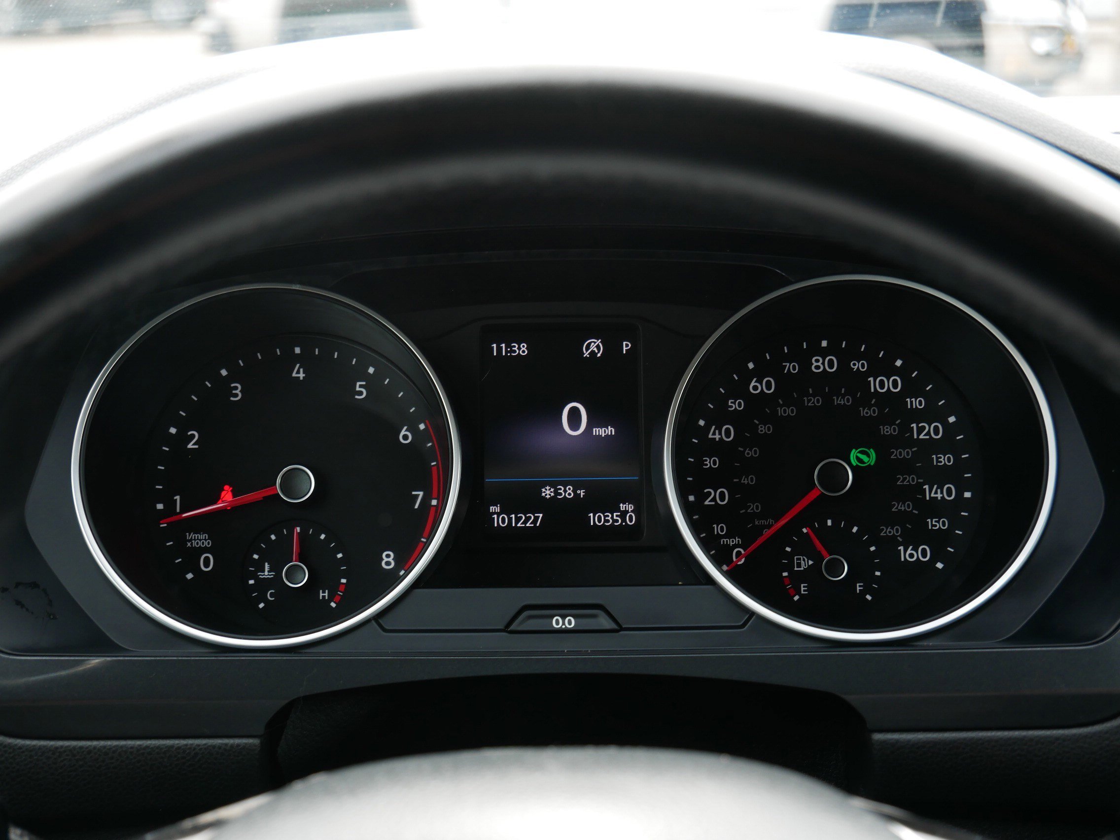 Used 2018 Volkswagen Tiguan SE image 20