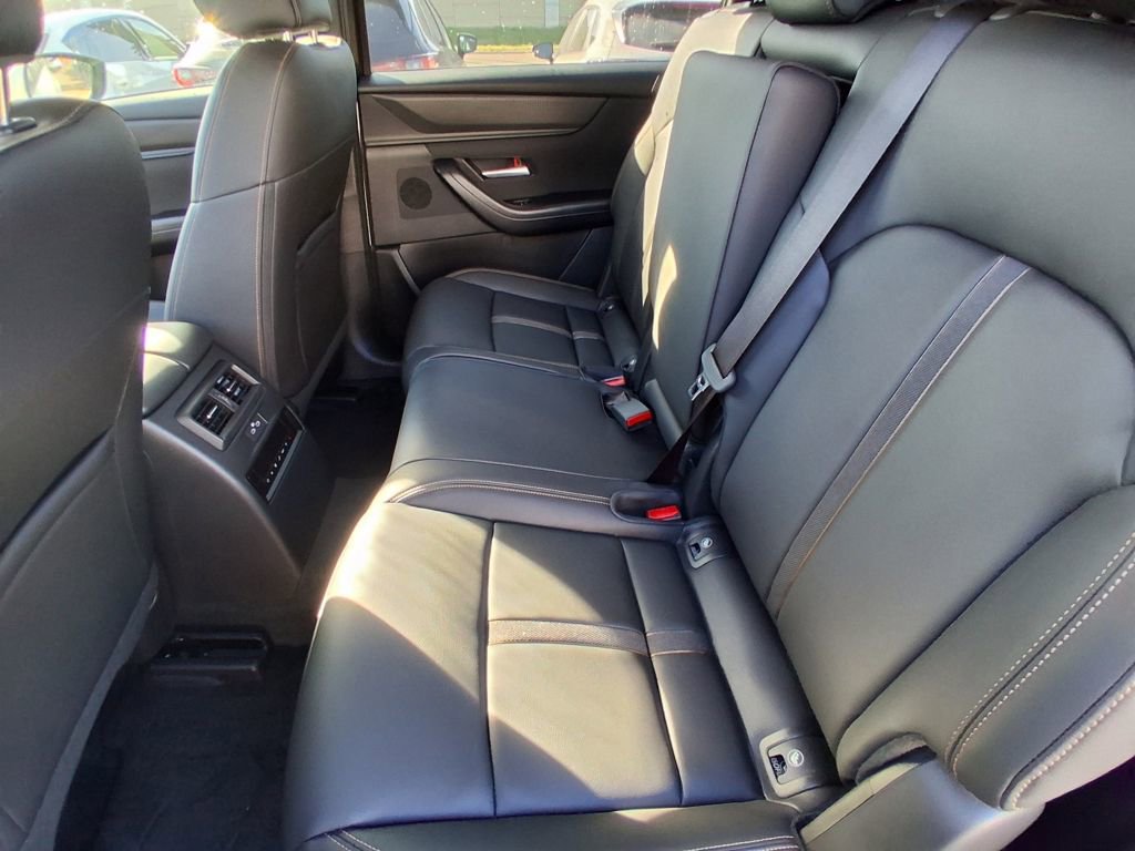 New 2026 MAZDA CX-90 3.3 Turbo w/ Select Package image 16