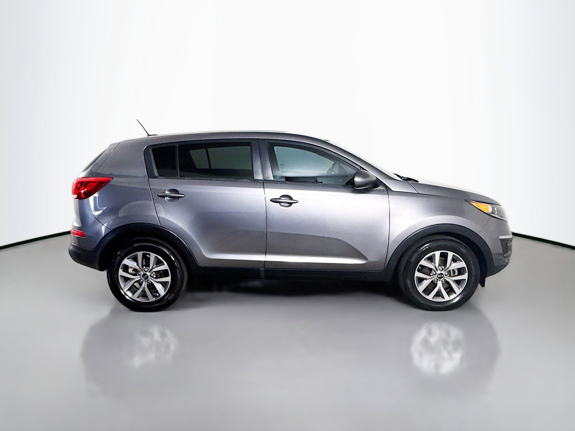 Used 2016 Kia Sportage LX image 11