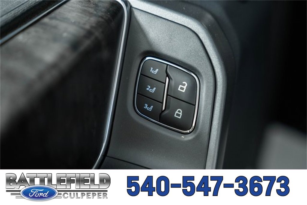 New 2026 Ford F250 Lariat image 37